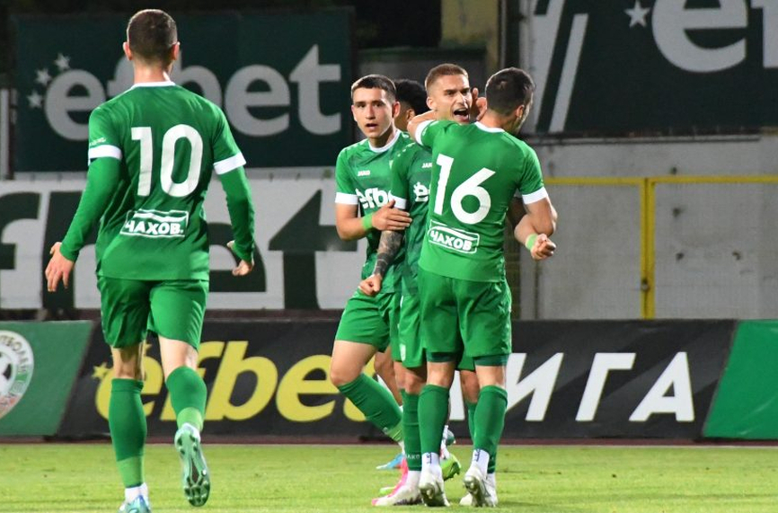 Стара Загора ликува! Берое остава в елита (ВИДЕО)