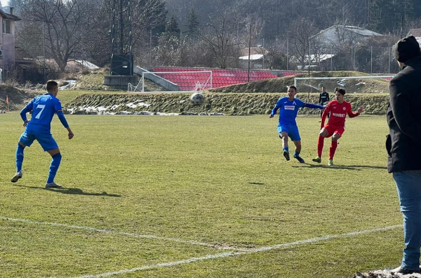 Левски удари с 3:0 като гост ЦСКА