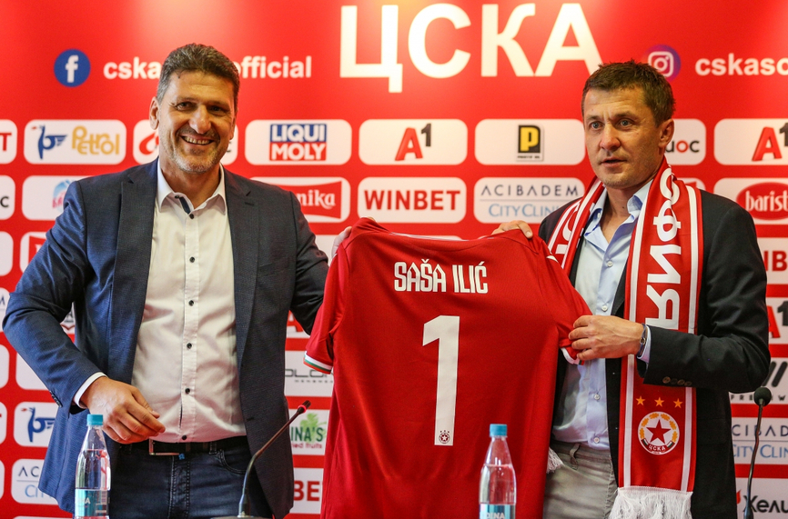 Саша Илич определи групата на ЦСКА за Австрия
