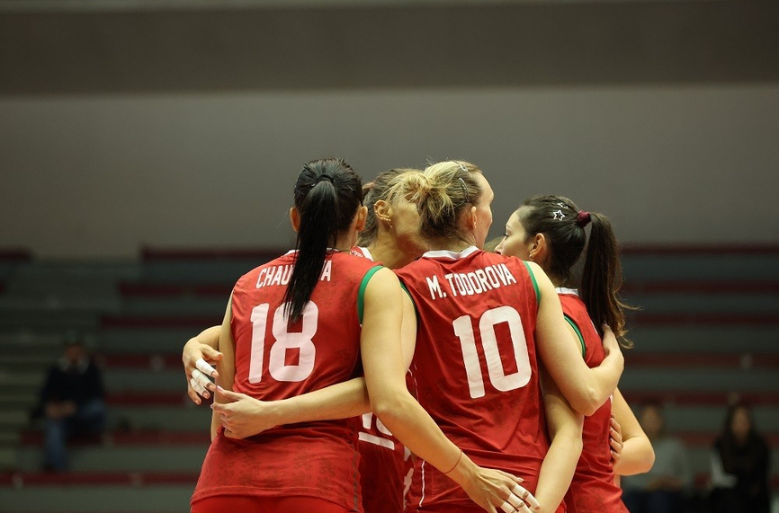 Националният отбор на България по волейбол за жени загуби от