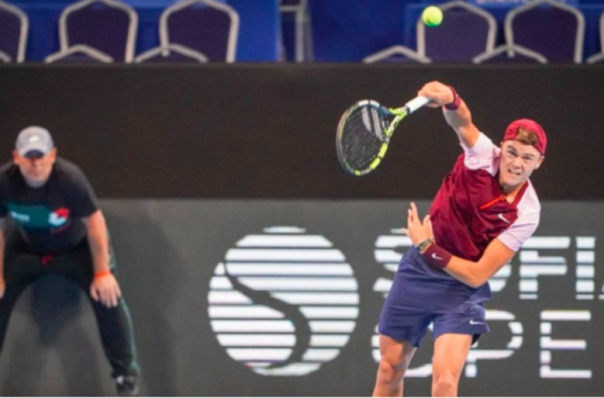 Холгер Руне се класира за четвъртфиналите на турнира по тенис