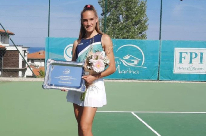 Денислава Глушкова спечели титлата на единично при жените на турнира
