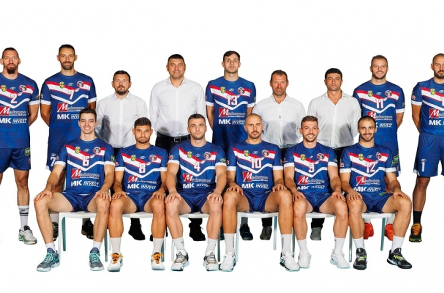 Българският волейболен отбор Дея спорт Бургас дебютира със загуба в