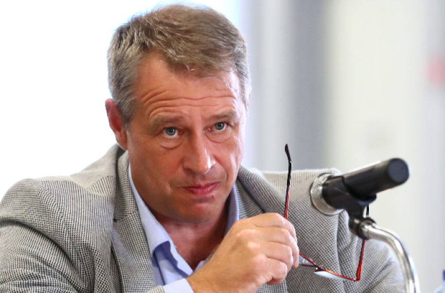 Левски ще има нов изпълнителен директор ако клубът смени притежателя