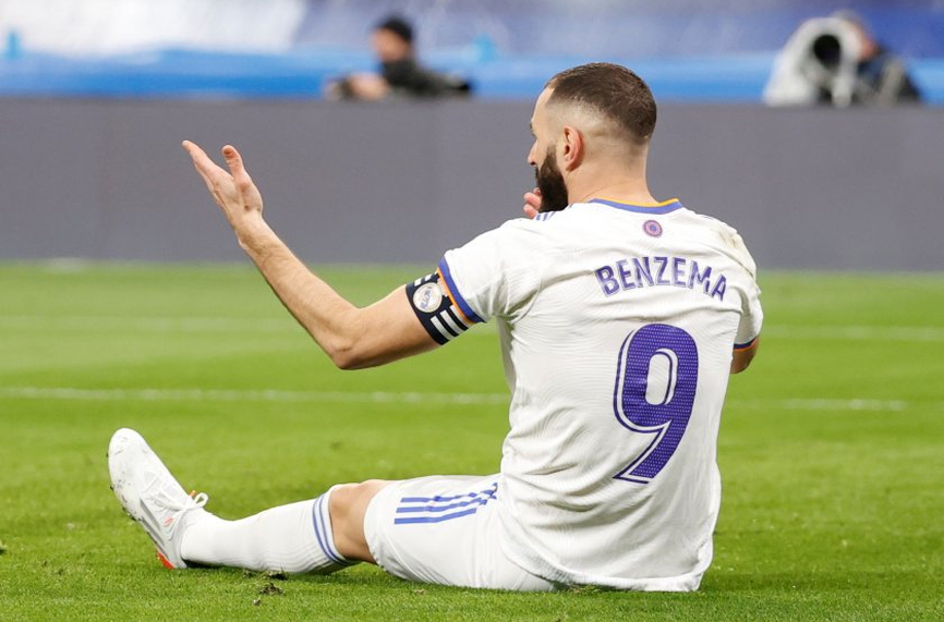 Нападателят на Реал Мадрид Карим Бензема ще пропусне трети пореден