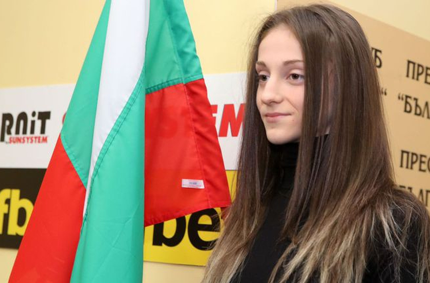 Европейската шампионка за девойки до 19 години Калояна Налбантова стартира