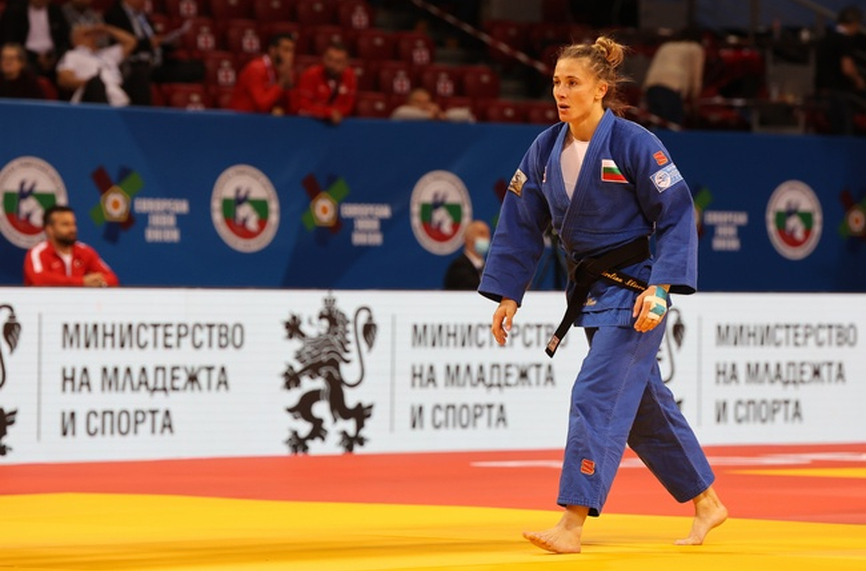Българката Ивелина Илиева спечели бронз в категория до 57 килограма