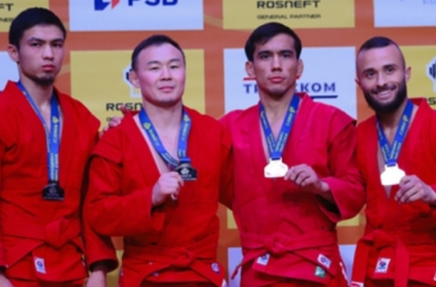 Борислав Янаков спечели бронзов медал на Световното първенство по самбо