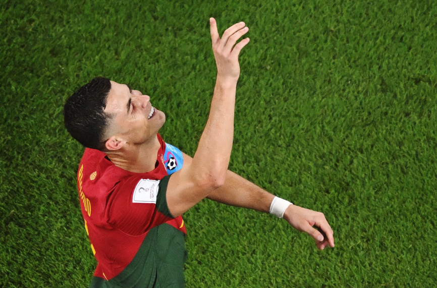 По време на мача Португалия - Гана (3:2) Кристиано Роналдо
