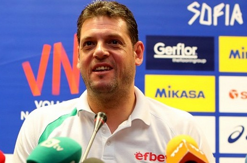 Пламен Константинов се завърна начело на националния отбор на България