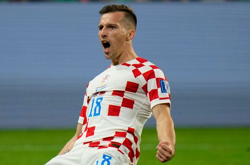 Националът на Хърватия Мислав Оршич който вкара победния гол в