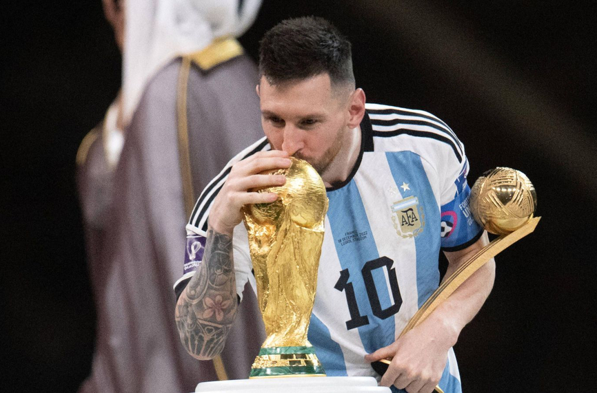 Шампионският парад на футболистите на Аржентина за малко не беше помрачен