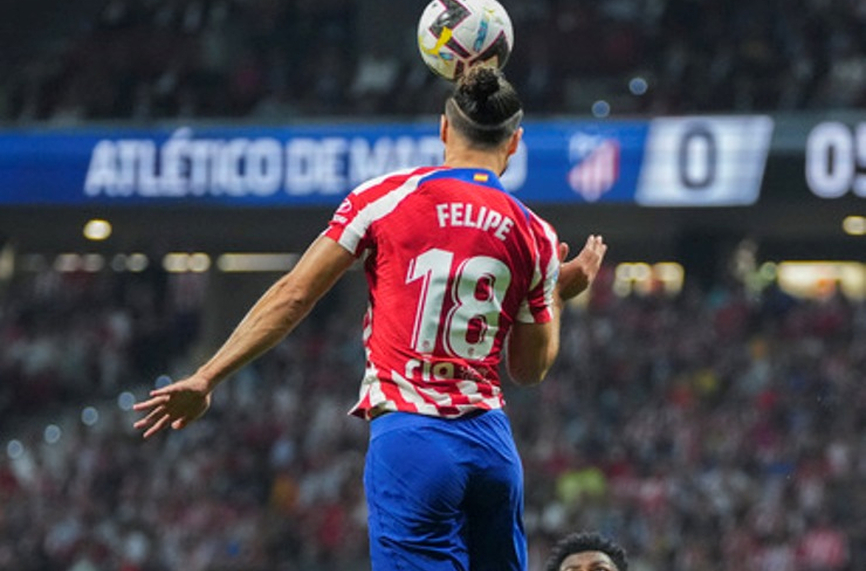 Уулвърхямптън ще привлече централния защитник Фелипе от Атлетико Мадрид през