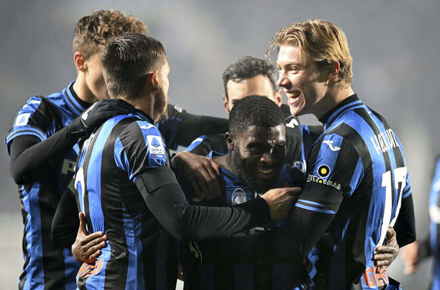 Аталанта спечели първа победа у дома в Серия А от