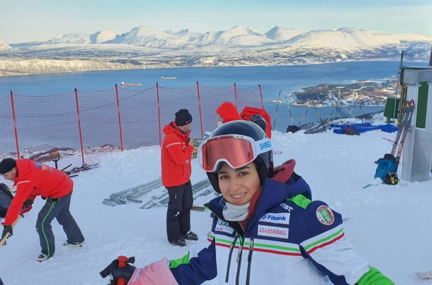 Ева Вукадинова завърши на 24 о място в слалома по ски алпийски