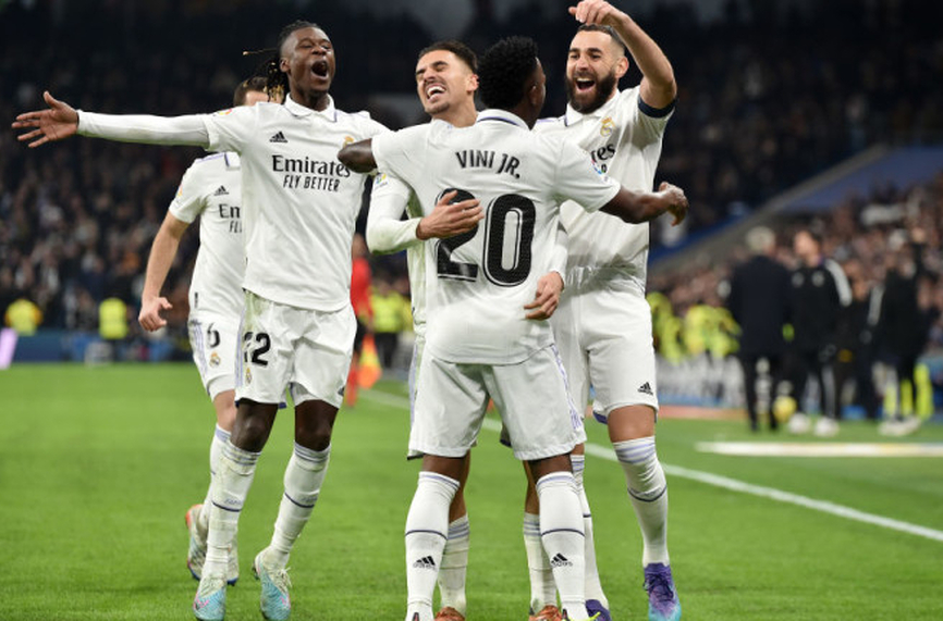 Звездата на Реал Мадрид Карим Бензема и вратарят Тибо Куртоа