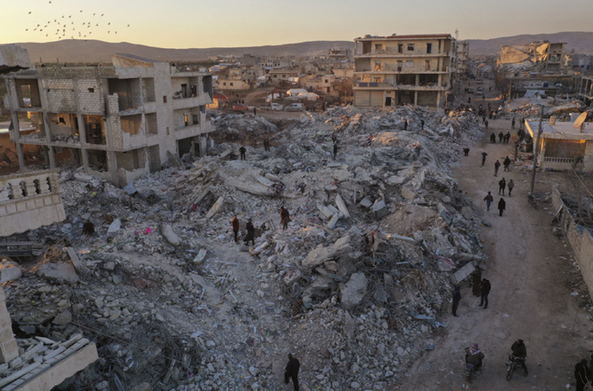Разтърсваща вест от Турция след опустошителните трусове Руините погълнаха гимназиален