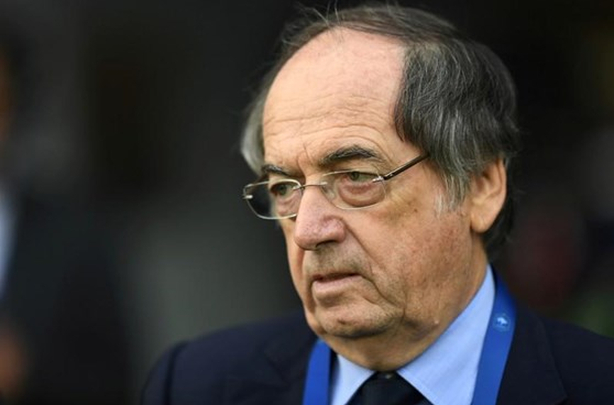 Президентът на Френската футболна федерация Ноел Льо Грае подаде оставка  
Около