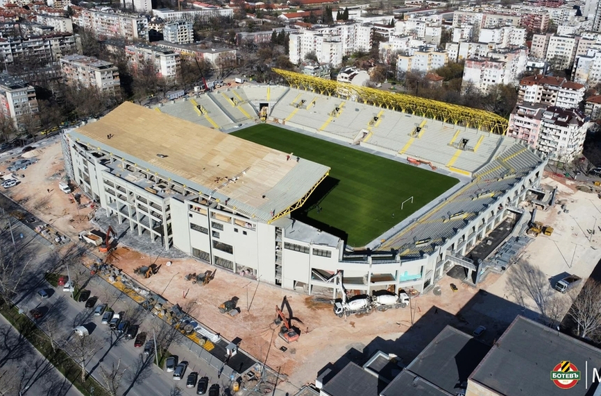 Отборът на Ботев Пловдив ще посети стадион Христо Ботев преди