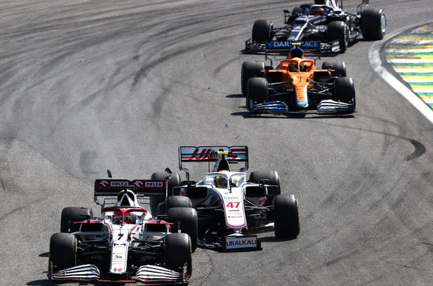 Отборите от Формула 1 посрещат по ентусиазирано от пилотите дългата априлска