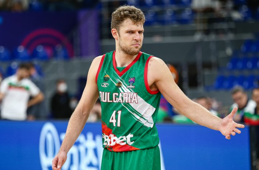Мъжкият национален отбор на България по баскетбол ще има шанс