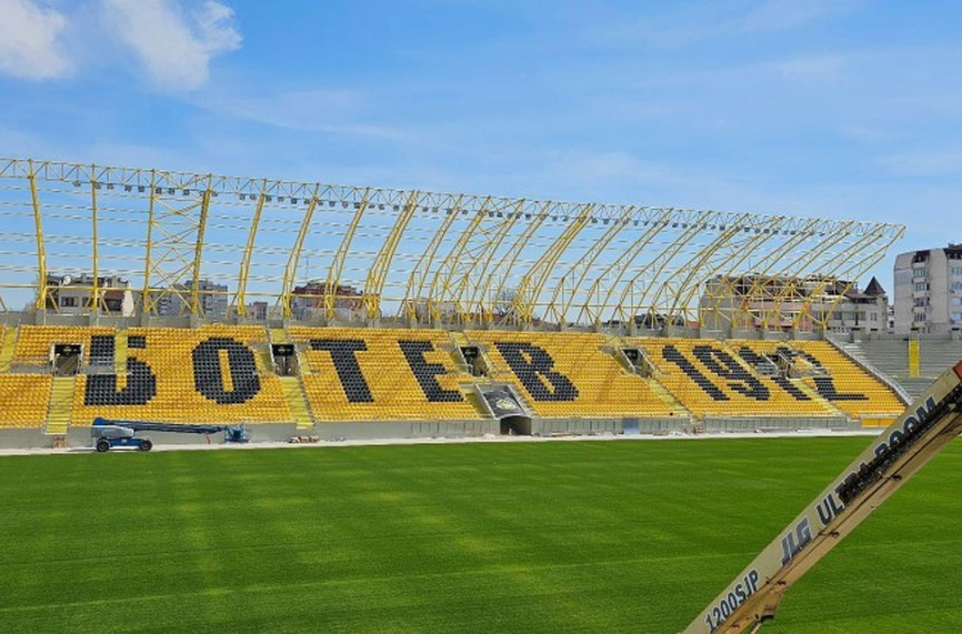 Ботев Пловдив преговаря с потенциални чуждестранни инвеститори твърди Тема Спорт