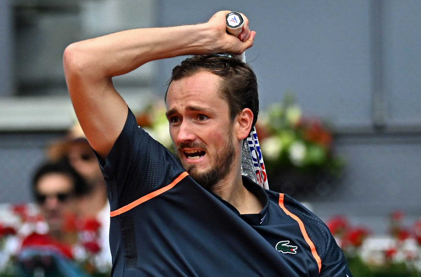 Даниил Медведев отпадна от силния тенис турнир от сериите Мастърс