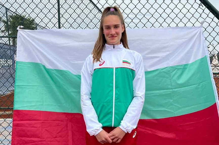 Денислава Глушкова се класира за втория кръг на турнира на