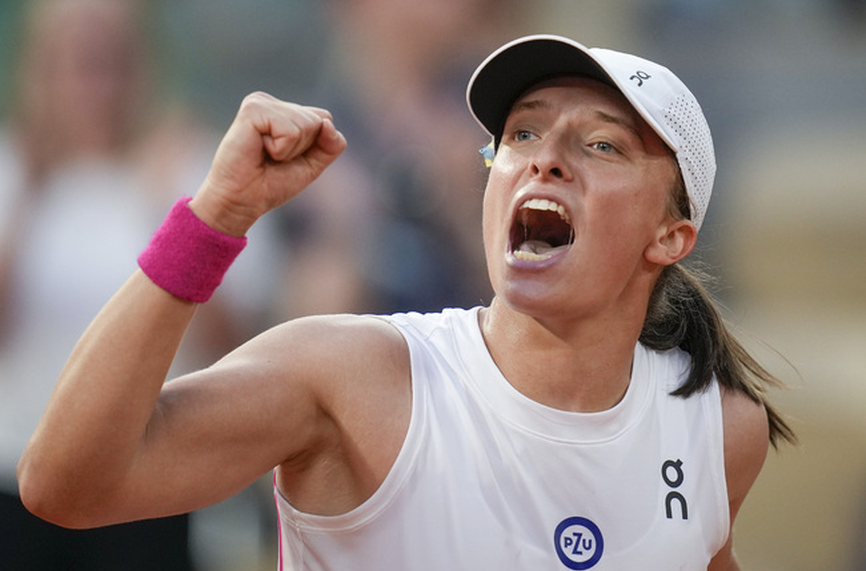 Лидерката в световната ранглиста по тенис за жени Ига Швьонтек