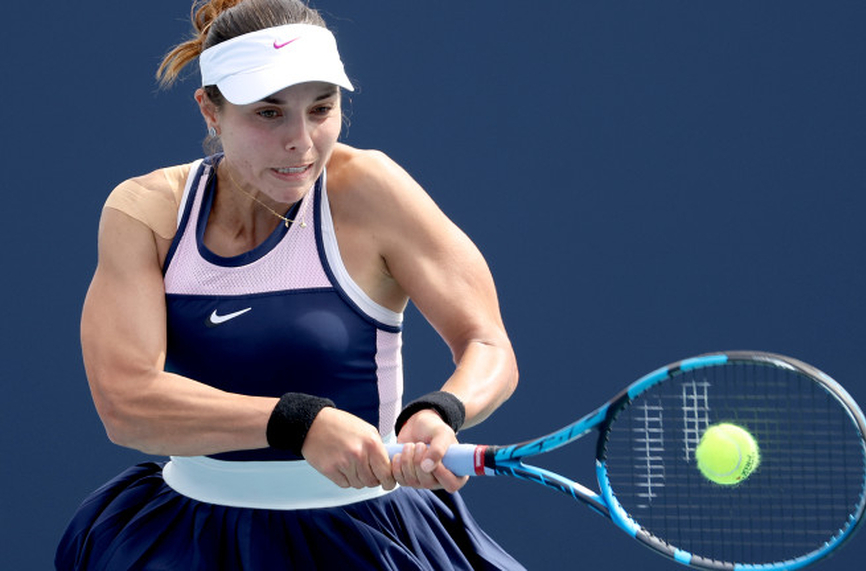 Най добрата българска тенисистка Виктория Томова открива този следобяд сезонът на