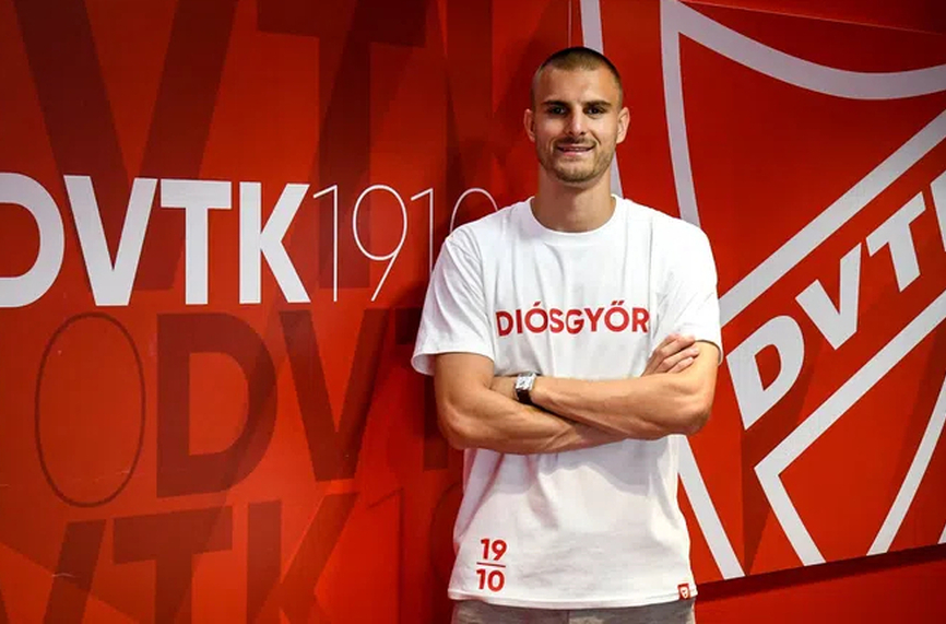 Защитникът Божидар Чорбаджийски вече има нов отбор. Бившият национал от