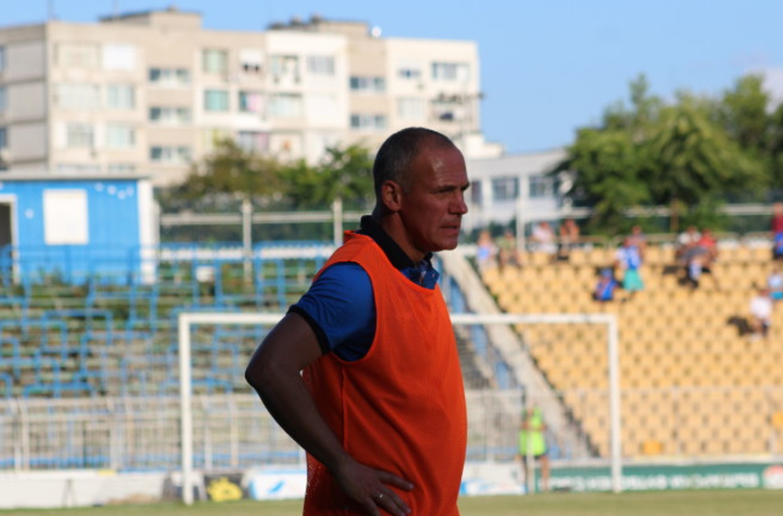 Легендата Радостин Кишишев критикува селекционера на националния отбор Младен Кръстаич
