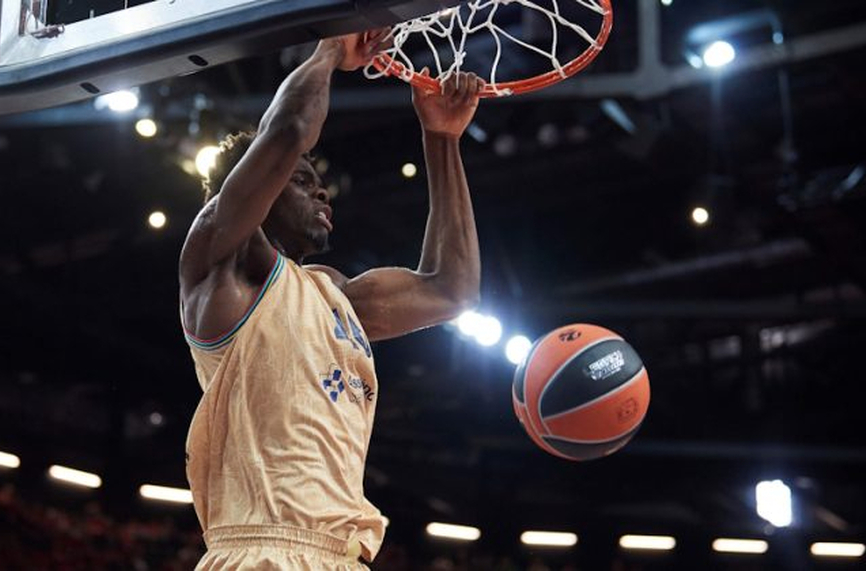 Расистки скандал беляза финалната серия на испанското баскетболно първенство между