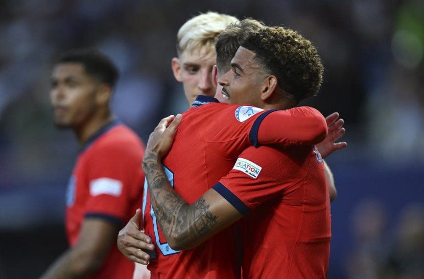 Англия е фаворит във финала срещу Испания на Еворпейското първенство