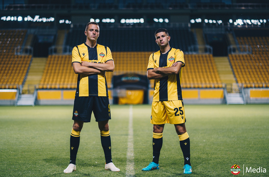 Ботев Пловдив представи основния екип за новия сезон Жълто черните пуснаха серия