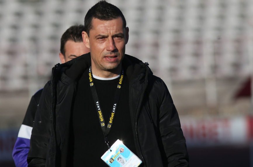 Треньорът на Локомотив Пловдив Александър Томаш има една дилема по