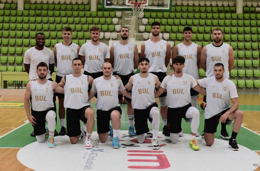 Мъжкият национален отбор на България по баскетбол излиза за задължителна