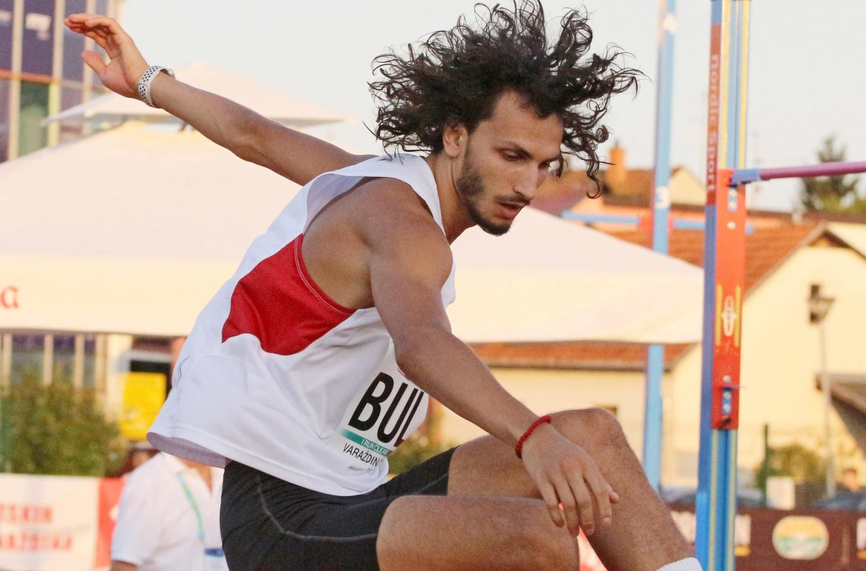 Водещият български състезател в скока на височина Тихомир Иванов постави