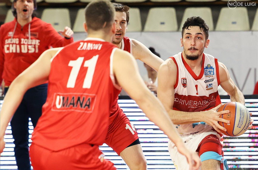 Баскетболният италиански Латино обяви официално българския национал Борислав Младенов за
