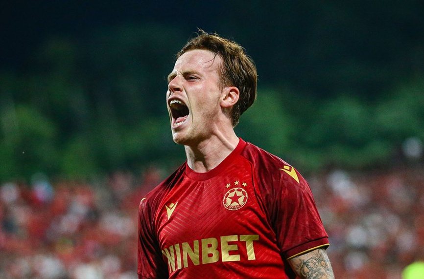 Футболистът на ЦСКА Тобиас Хайнц вкара най-красивия гол за месец