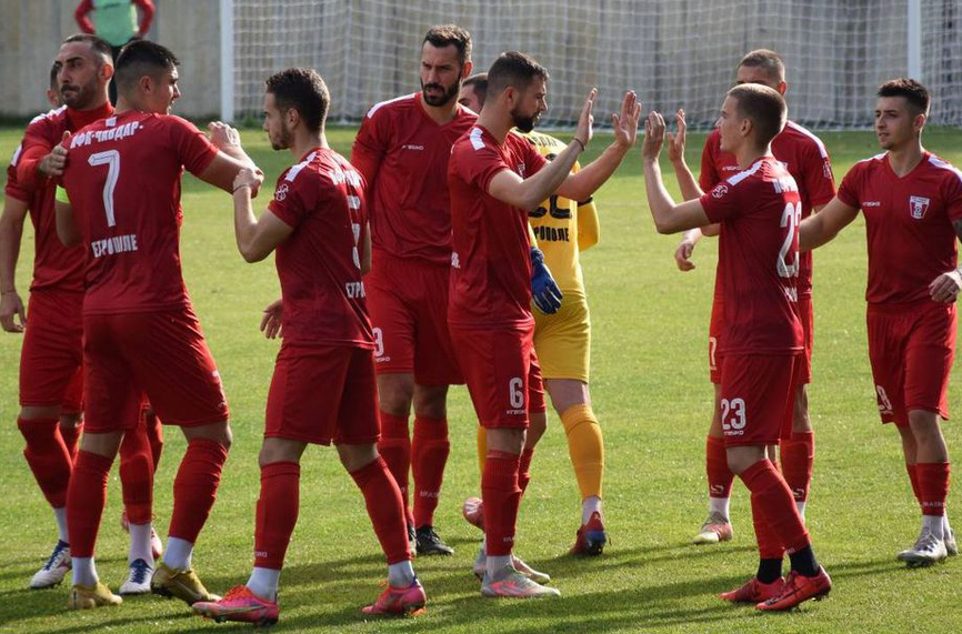 Чавдар Етрополе победи с 2 0 дубъла на Левски II на
