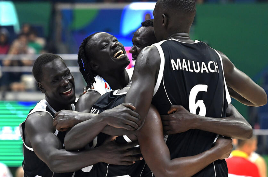 Дебютантът на Световното първенство по баскетбол Южен Судан постигна първа