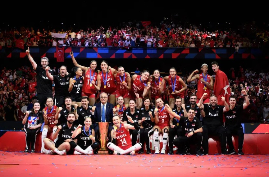 Турция спечели за първи път в историята си европейската титла
