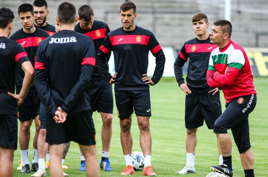Младежкият национален отбор на България по футбол ще тръгне с
