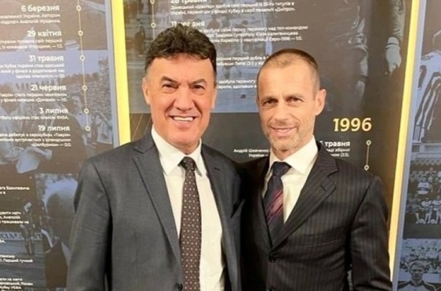 Президентът на УЕФА Александър Чеферин изпрати лична покана до българския