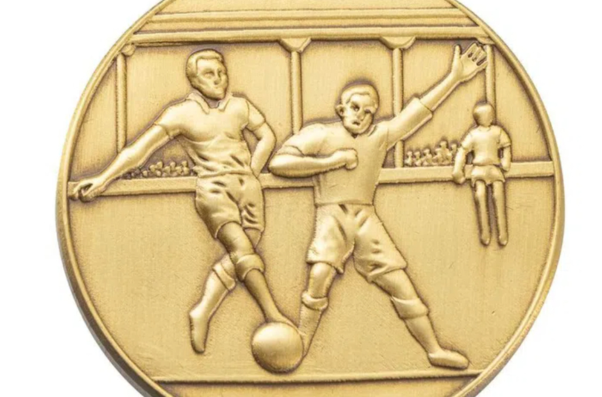Левски ще пусне в продажба реплика на първите златни медали