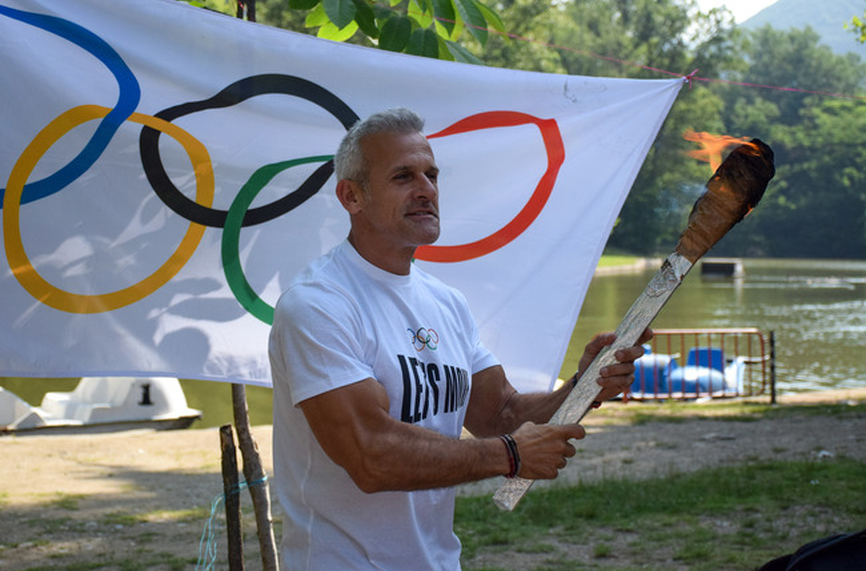 Олимпийският вицешампион на халки от Атина 2004 Йордан Йовчев заяви,