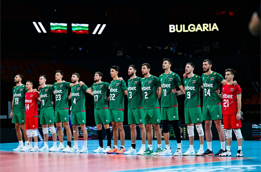Мъжкият ни национален отбор по волейбол на България се изкачи
