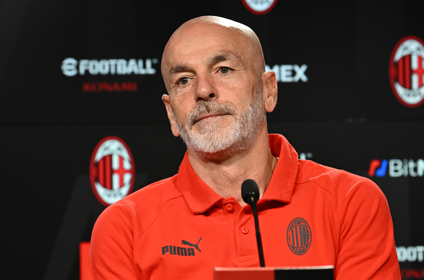 Старши треньорът на Милан Стефано Пиоли е притеснен относно представянето