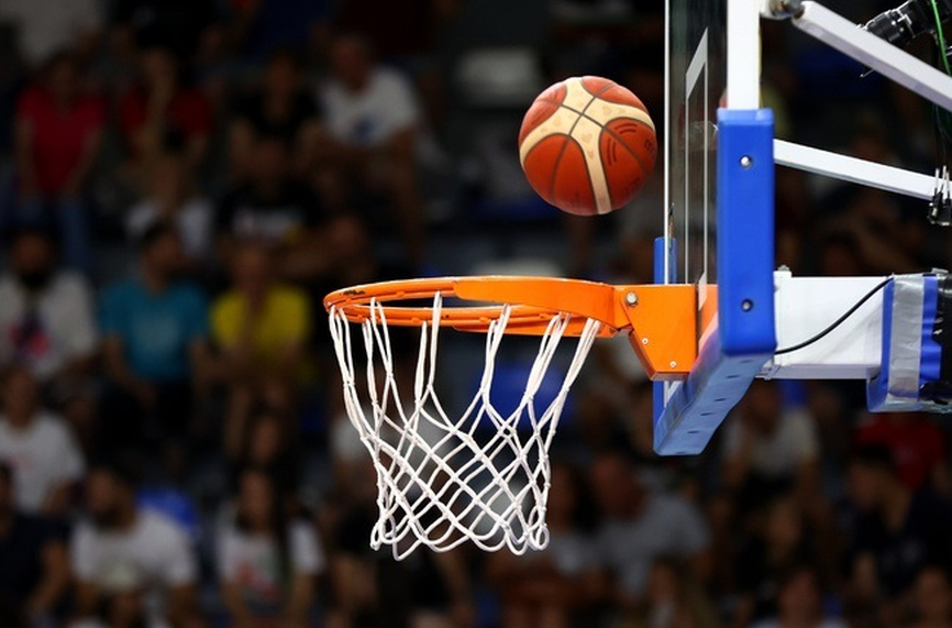 Израелският баскетболен клуб Макаби Тел Авив ще играе домакинските си